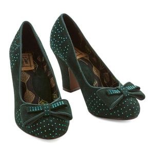 Green velvet heels